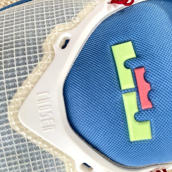 Nike LeBron 19 Tropical Basketball Sneakers High Tops DC9339-400, Men's‎ 9.5 - Picture 10 of 15